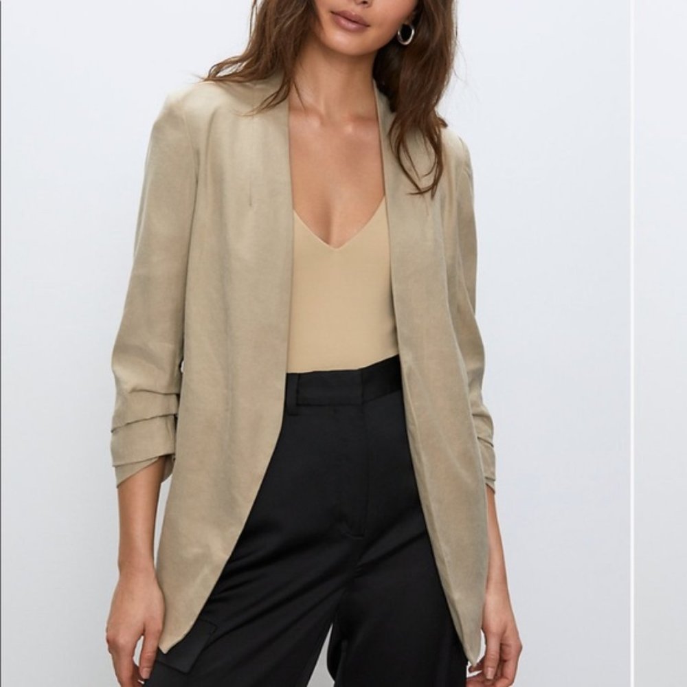 Aritzia Linen Power Blazer - 2